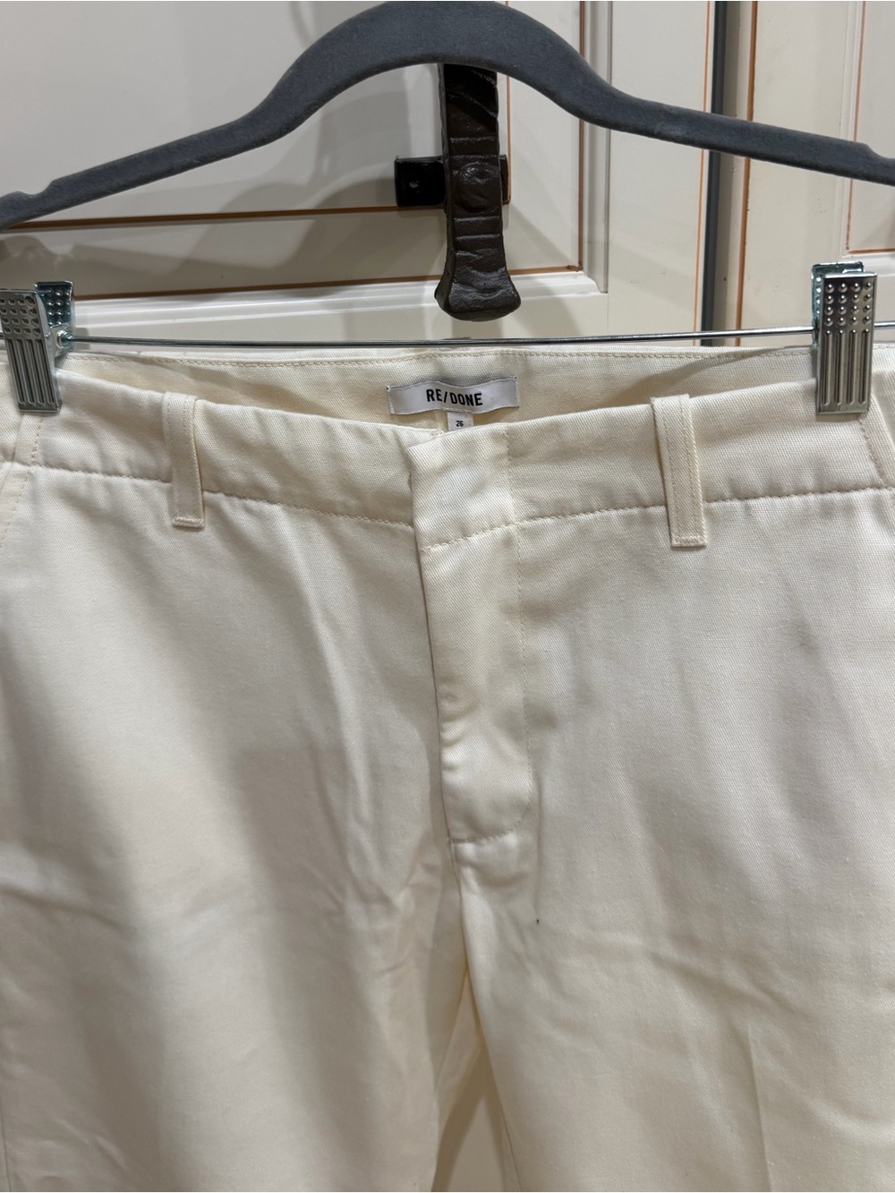 RE/DONE Mid-Rise Flared Trouser Ivory Jean (125) - Picture 6 of 9